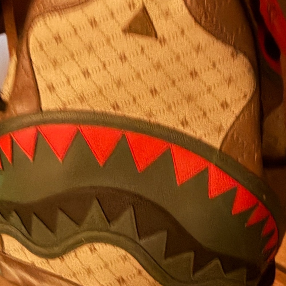 Sprayground Shark Backpack - Picture 3 of 9
